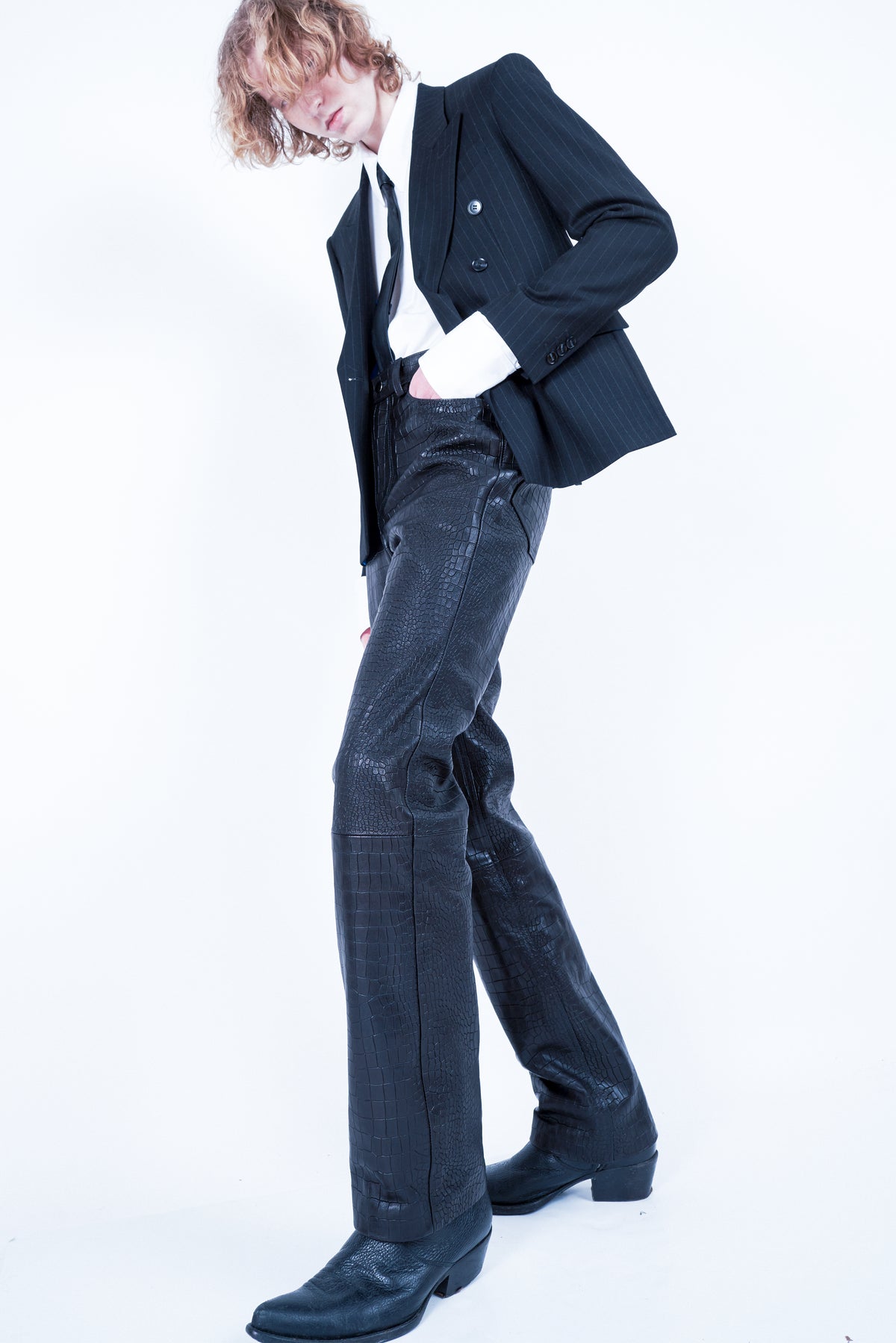 DOUBLE BREASTED PINSTRIPE BLAZER