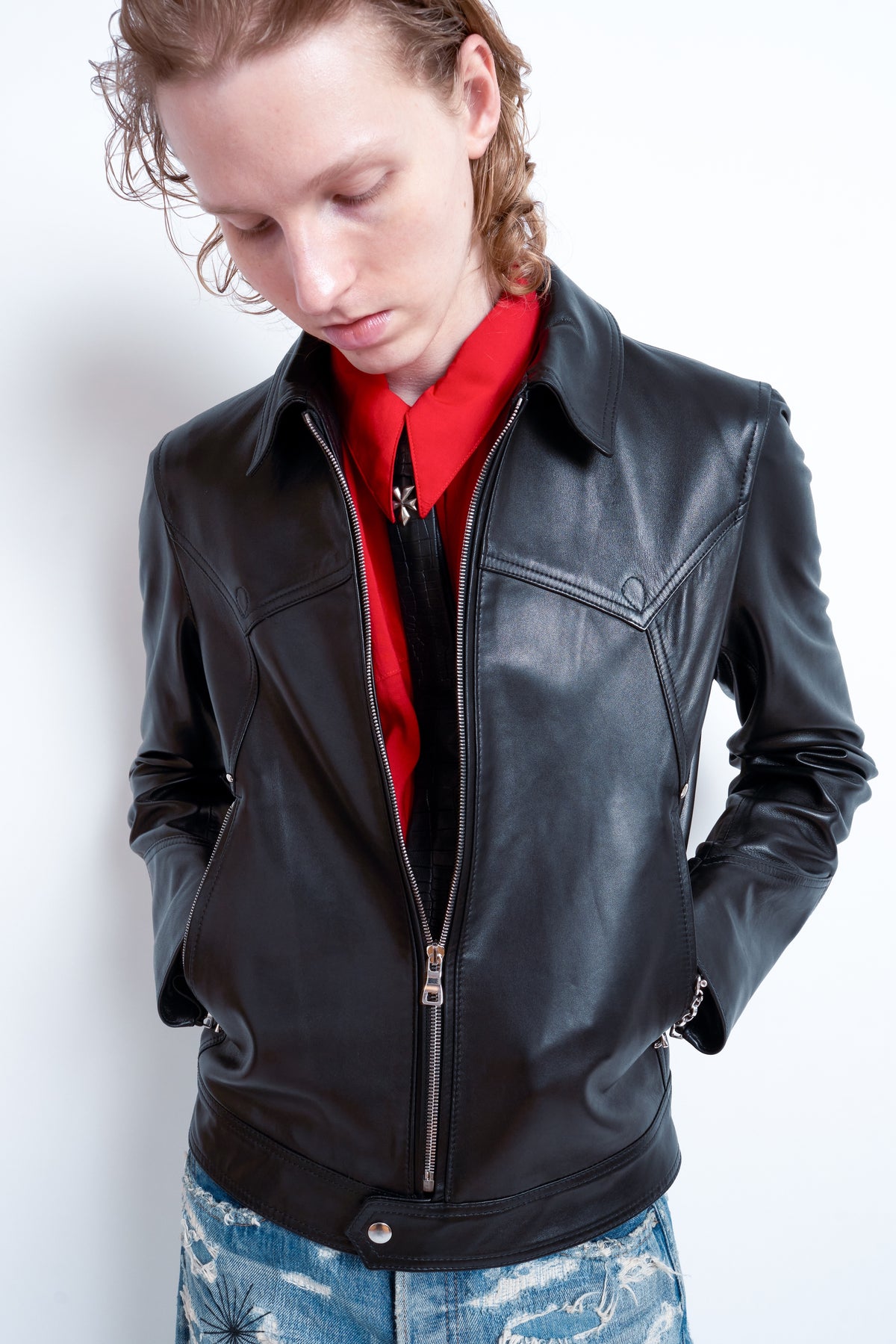 BLACK LEATHER JACKET