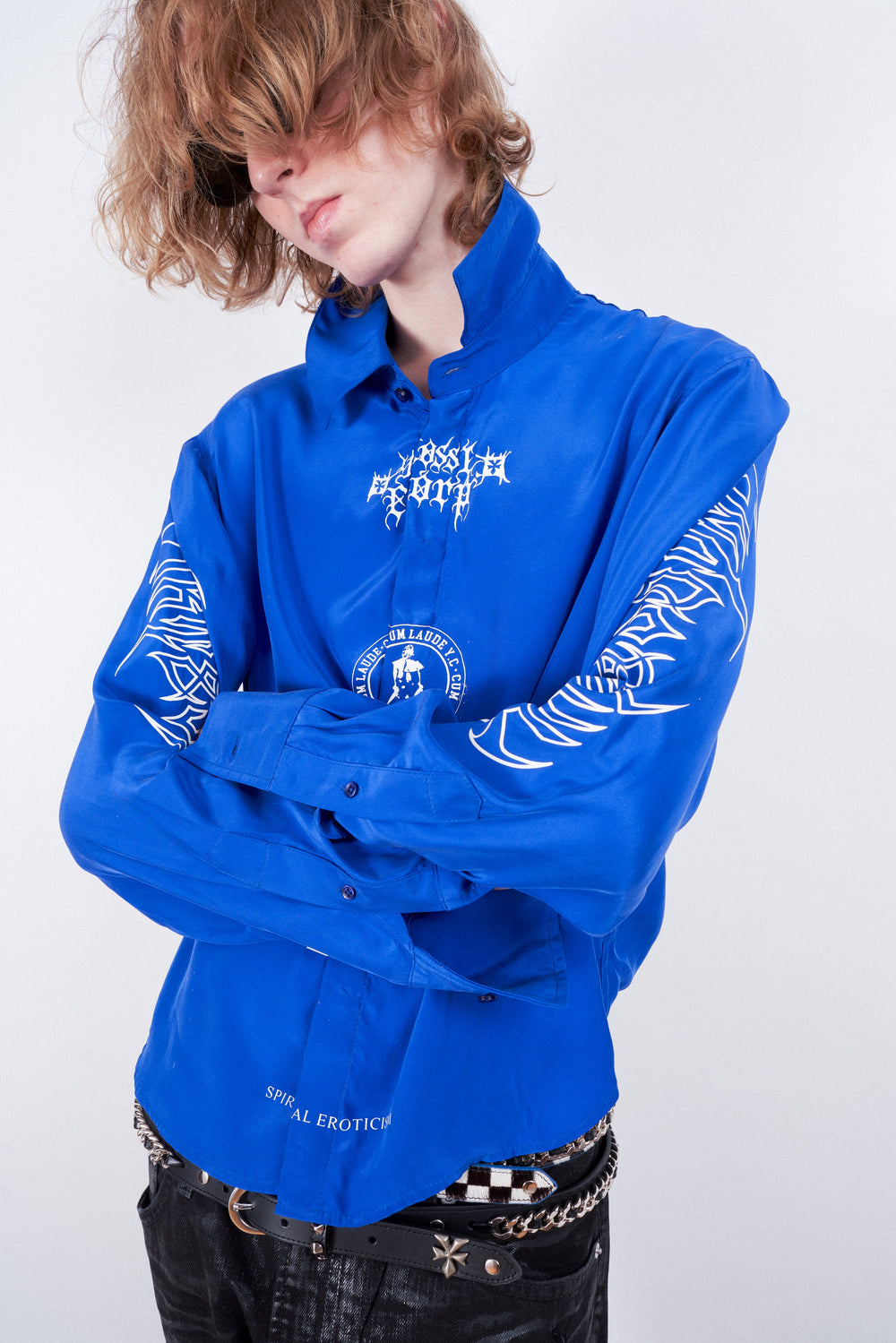 GRAPHIC SILK WASHED SHIRT – ELECTRIC BLUE
