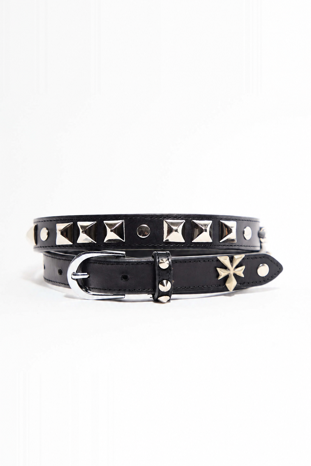 STUDDED BRIDLE LEATHER BELT — BLACK