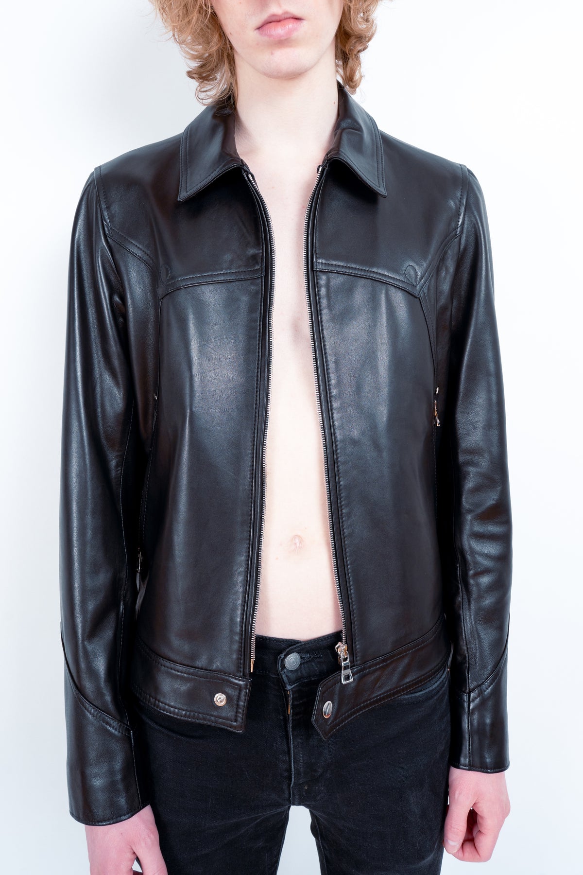BLACK LEATHER JACKET