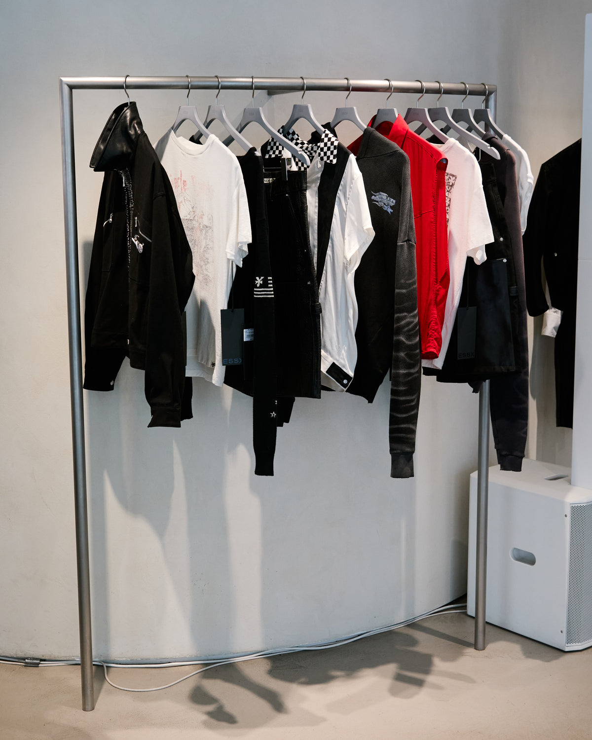 Clothing rail at the installation